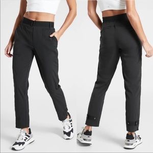 Athleta Trekkie Jogger Pant